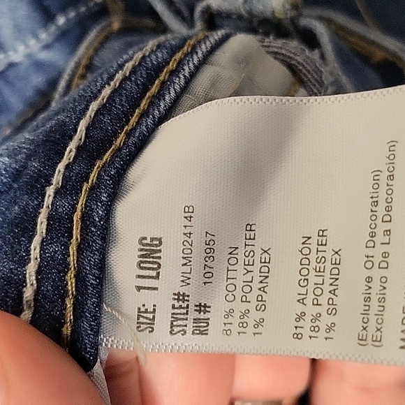 2 pairs Wallflower jeans - Picture 8 of 11